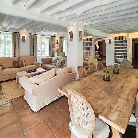 בית נופש Elegant Surrounded By Grazalema Park רונדה