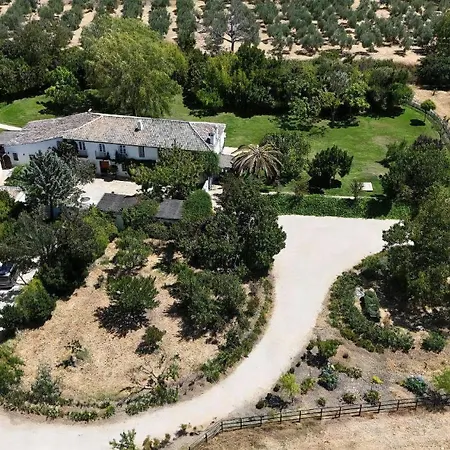 בית נופש Elegant Surrounded By Grazalema Park